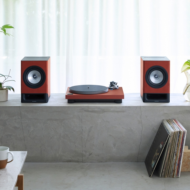 3중 구조의 턴테이블 플래터